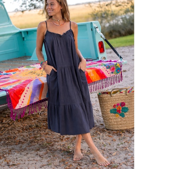 NATURAL LIFE Dresses & Skirts - Natural Life Boho Tiered Midi Dress Navy Sleeveless Pockets Women M